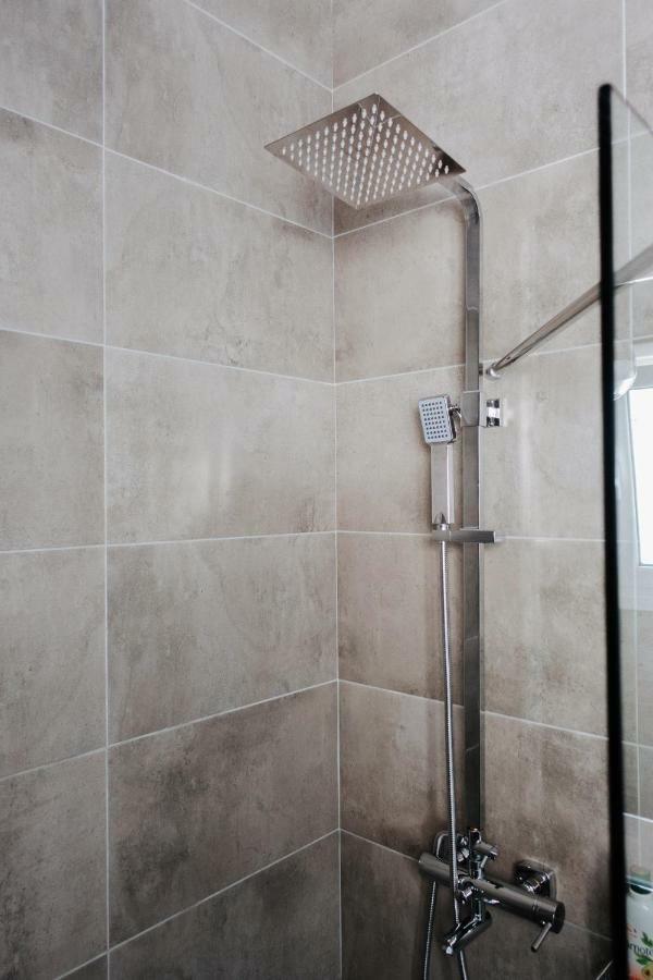 Nest Apartment Atenas Exterior foto